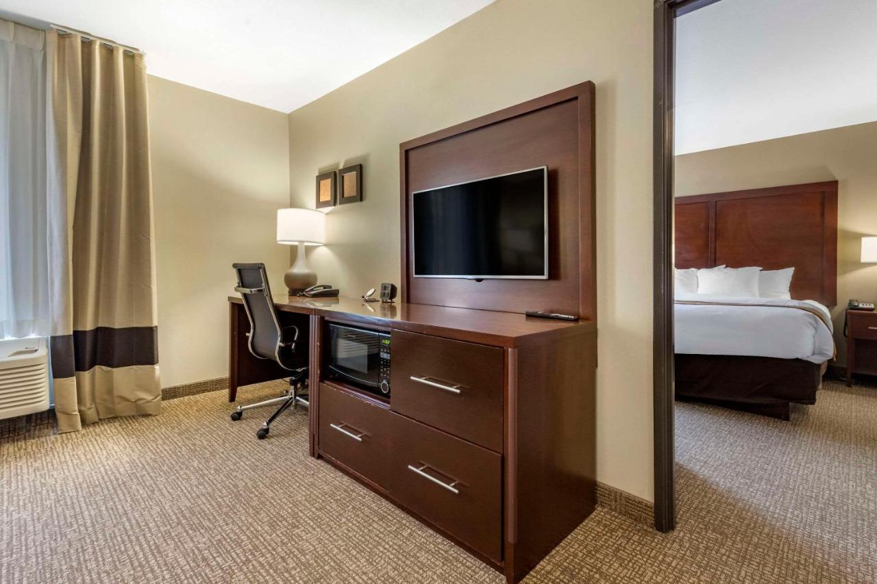 Comfort Suites Bridgeport - Clarksburg Esterno foto