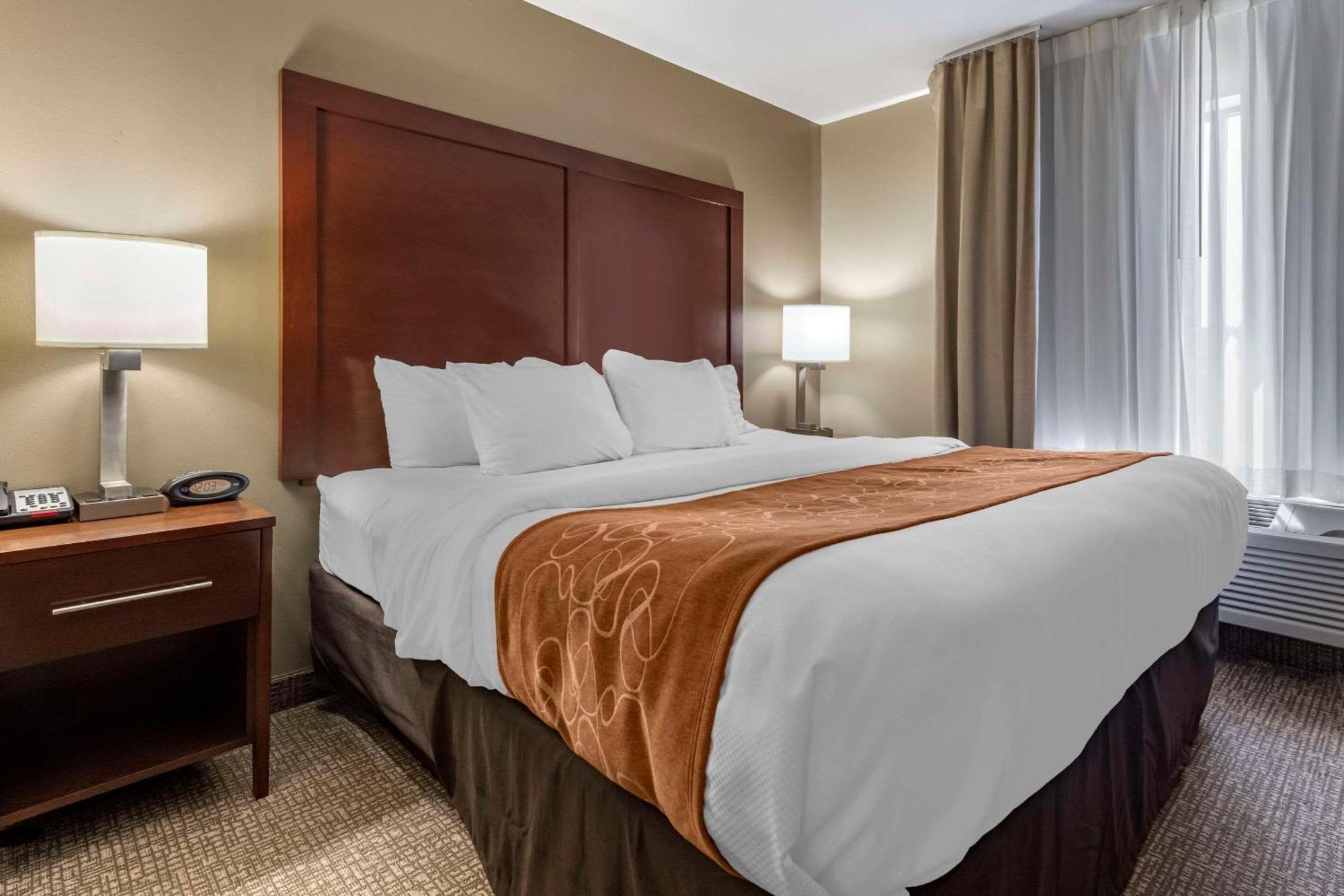 Comfort Suites Bridgeport - Clarksburg Esterno foto